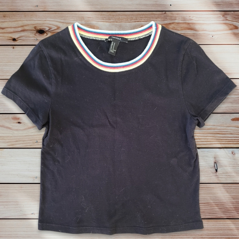 Forever 21 womens black tshirt